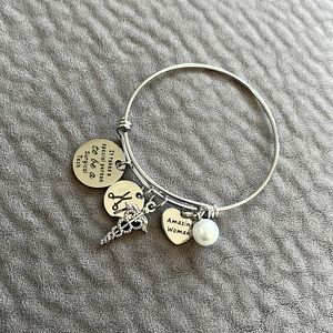 Charm bracelet - “It takes a special person to be a Surgical tech”